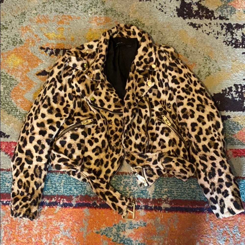 Cropped Cheetah Jacket